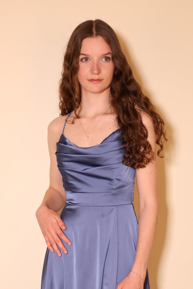 Langes Satin - Abendkleid mit Schlitz und Schnürung, taubenblau - Dein Kleiderladen