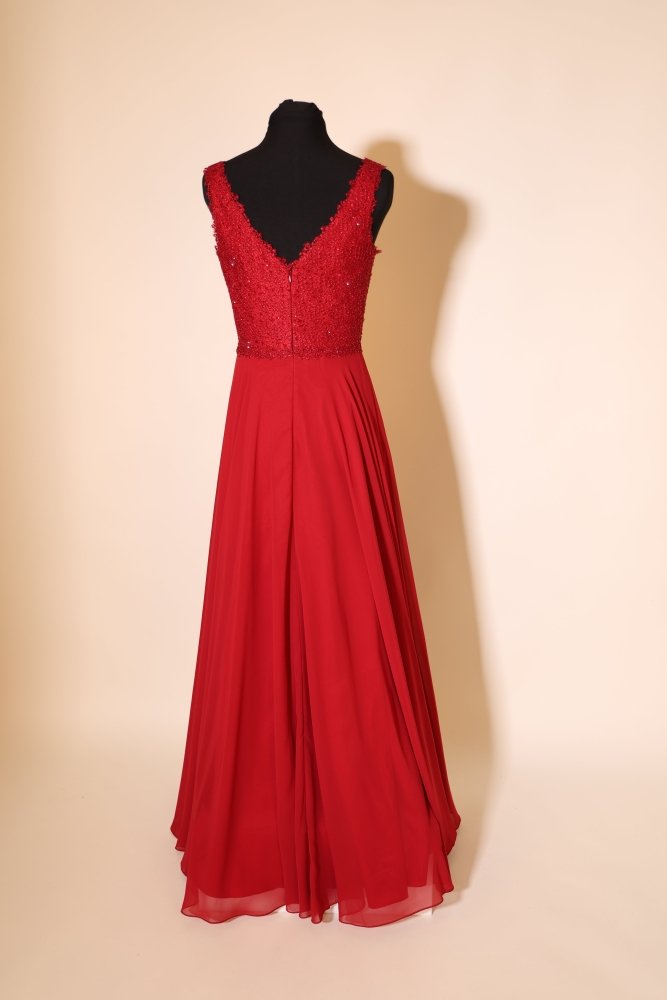 Second Hand Chiffonkleid mit fein besticktem Oberteil und V-Ausschnitt, rot - Dein Kleiderladen