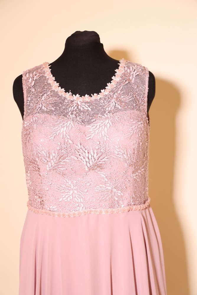 Second Hand Chiffonkleid mit feiner Bestickung und Glitzergürtel, altrosa - Dein Kleiderladen